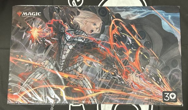 画像1: 《実物写真掲載商品》《30th Anniversary Playmat》紅蓮破《状態:未開封》 (1)