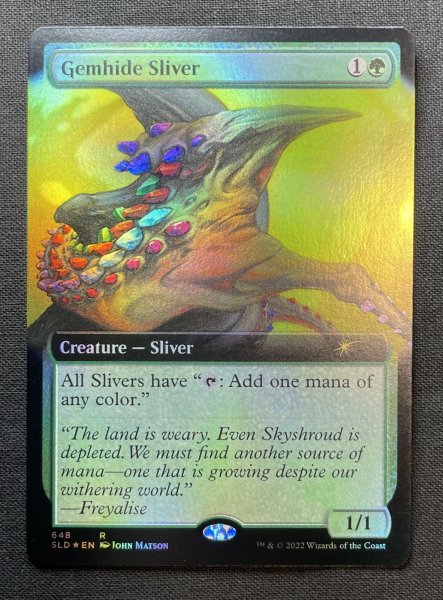 画像1: 《実物写真掲載商品》《Foil》《Secret Lair-Bonus Cards》Gemhide Sliver/宝革スリヴァー 《状態:NM》#1136 (1)